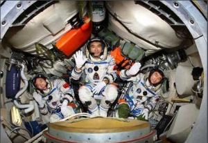 神舟七號(hào)航天員