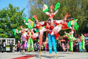 大柵欄五斗齋高蹺秧歌