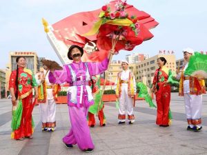 火綾子傘舞 火綾子傘舞