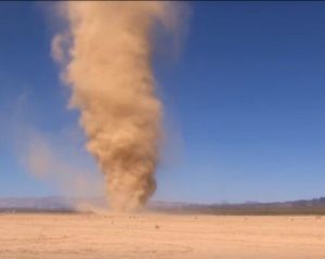 塵卷風(fēng) 塵卷風(fēng)