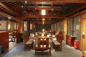 陜西面辣子酒店管理有限公司