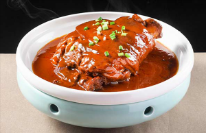 陜西面辣子酒店管理有限公司