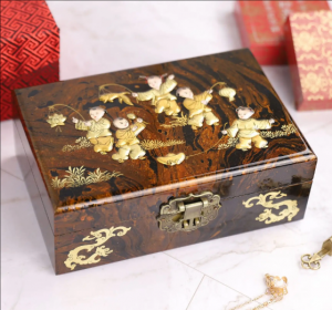 平遙推光漆器 平遙推光漆器