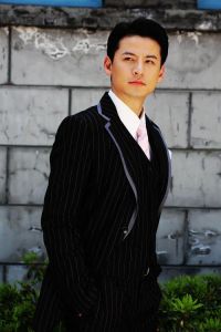 錢(qián)泳辰 錢(qián)泳辰